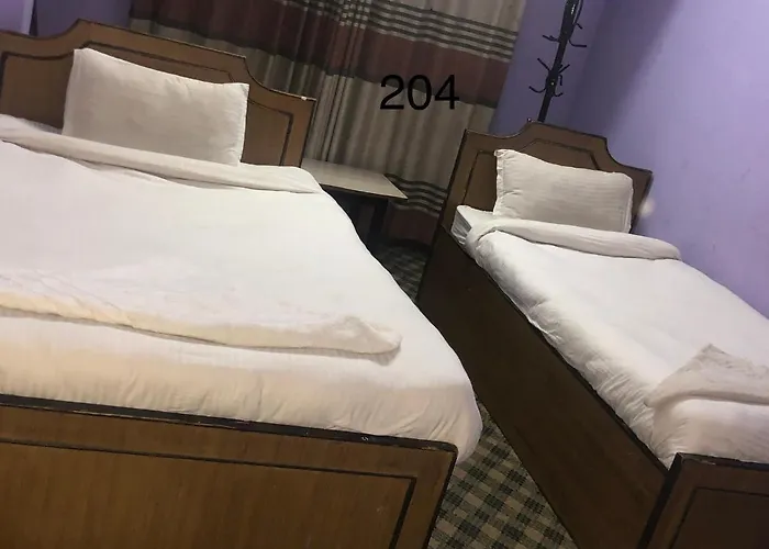 Surya International Hotel 3*