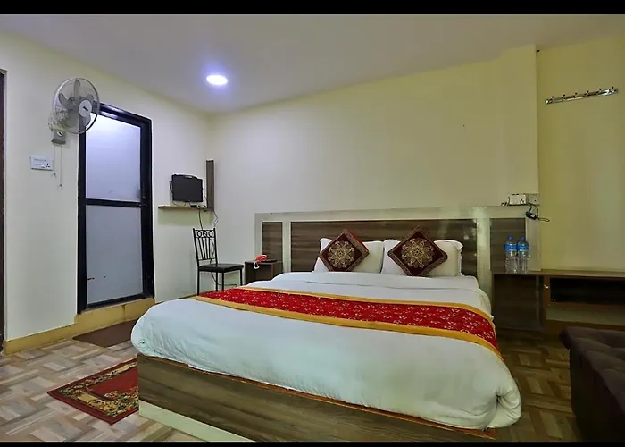 Surya International 3*