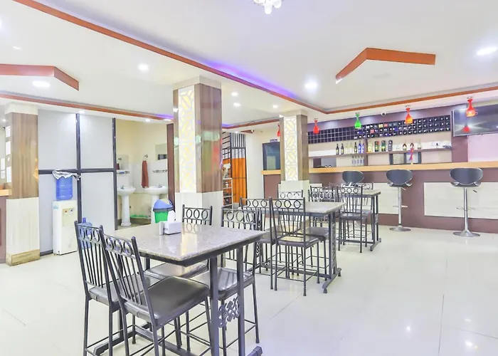 Hotel Surya International 3*